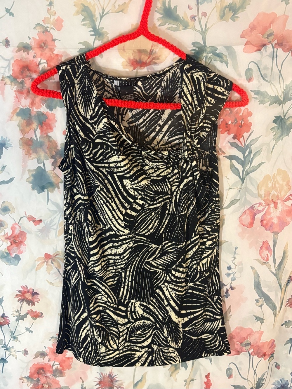 Vintage Black & Ivory Patterned Sleeveless Top
